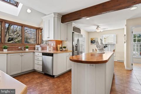 684 Wetherby Ln, Devon, PA 19333 photo 16