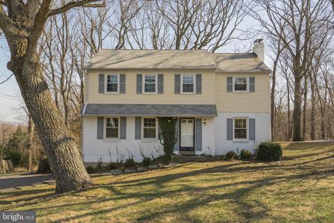 521 Delancy Cir, Devon, PA 19333 photo 1