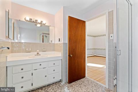 521 Delancy Cir, Devon, PA 19333 photo 24