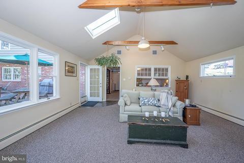 562 Gregory Ln, Devon, PA 19333 photo 27