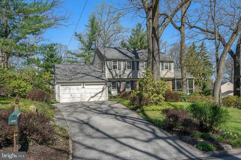 562 Gregory Ln, Devon, PA 19333 photo 2