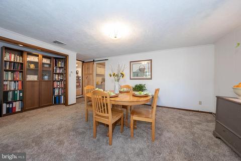 562 Gregory Ln, Devon, PA 19333 photo 21