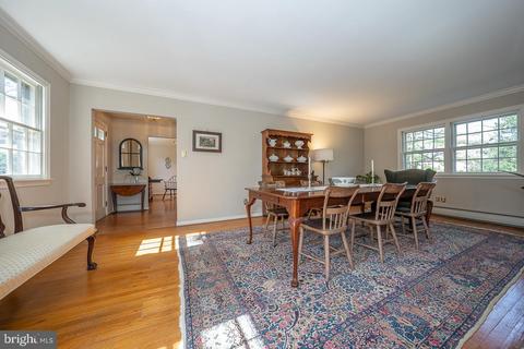 562 Gregory Ln, Devon, PA 19333 photo 8