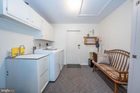 562 Gregory Ln, Devon, PA 19333 photo 29