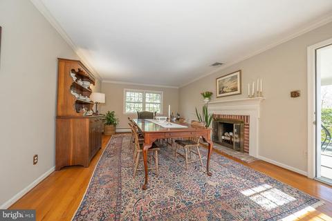 562 Gregory Ln, Devon, PA 19333 photo 7