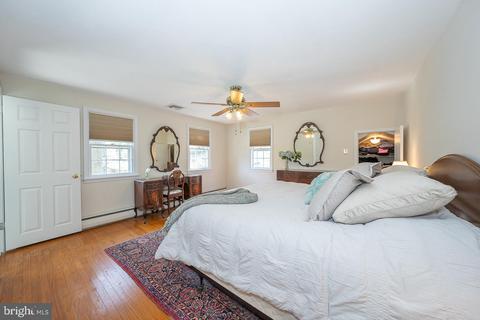562 Gregory Ln, Devon, PA 19333 photo 31