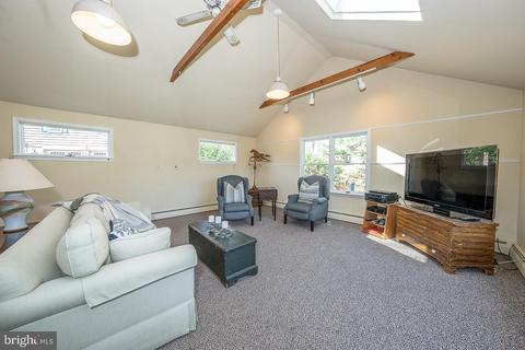 562 Gregory Ln, Devon, PA 19333 photo 26