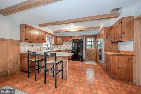 639 Timber Ln, Devon, PA 19333 photo 10