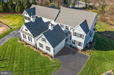 316 Merion Ct, Kennett Square, PA 19348