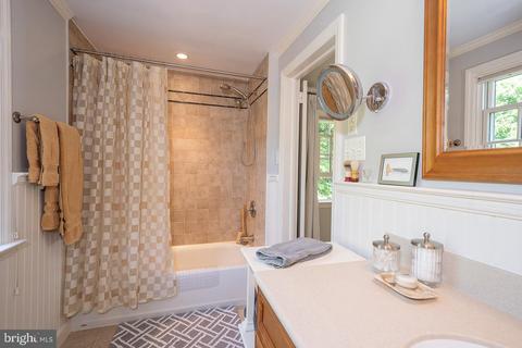 218 Devon Blvd, Devon, PA 19333 photo 27