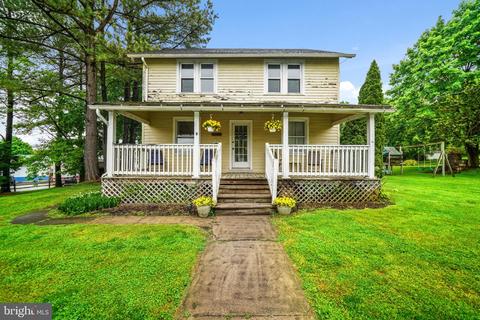 126 W Christine Rd, Nottingham, PA 19362