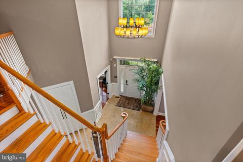 323 Oakwood Ln, Devon, PA 19333 photo 6