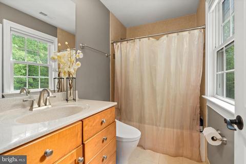 323 Oakwood Ln, Devon, PA 19333 photo 30