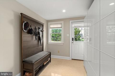 323 Oakwood Ln, Devon, PA 19333 photo 20