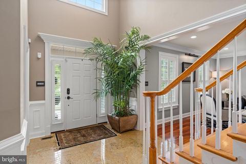 323 Oakwood Ln, Devon, PA 19333 photo 5