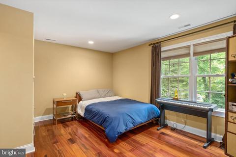 323 Oakwood Ln, Devon, PA 19333 photo 31