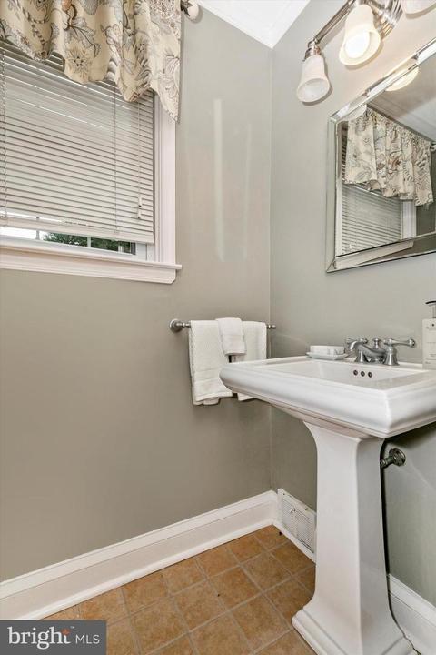 142 Upper Gulph Rd, Wayne, PA 19087 photo 31