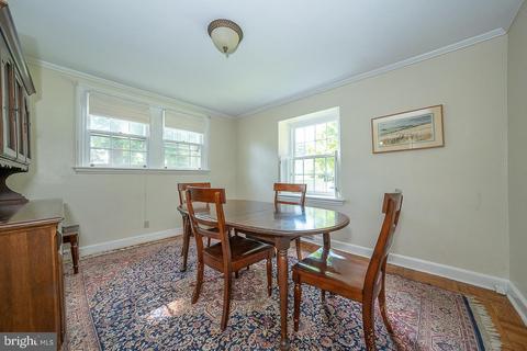 336 Old Lancaster Rd, Devon, PA 19333 photo 5