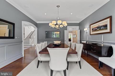 220 S Waterloo Rd, Devon, PA 19333 photo 12
