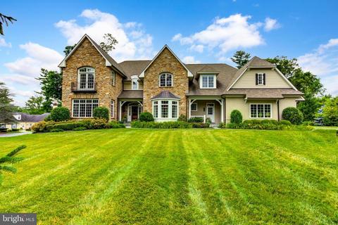 220 S Waterloo Rd, Devon, PA 19333 photo 2