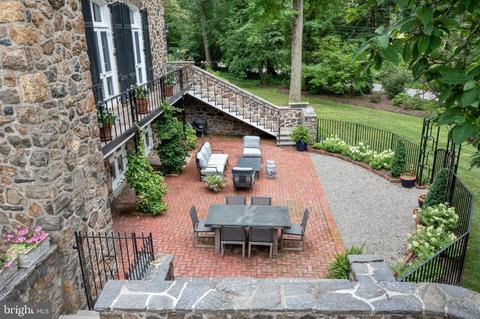 360 Beaumont Rd, Devon, PA 19333 photo 7