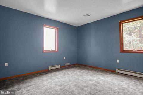 455 Yoder Rd, Elverson, PA 19520 photo 15