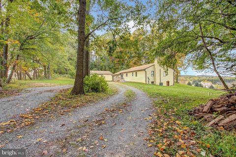 455 Yoder Rd, Elverson, PA 19520 photo 36