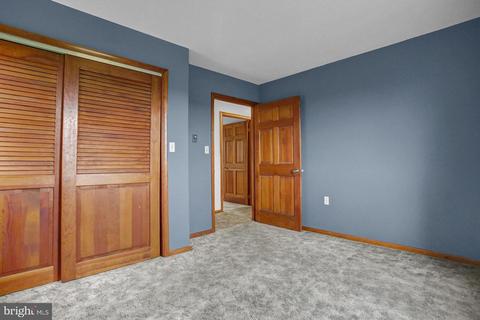 455 Yoder Rd, Elverson, PA 19520 photo 16
