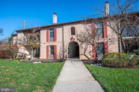 1211 Eagles Ridge Dr #11, Chesterbrook, PA 19087
