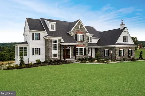 101 Whitegate Ln #N4, Berwyn, PA 19312