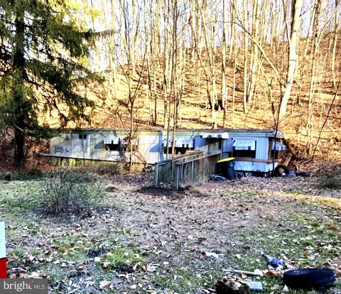 990 Glenside, Downingtown, PA 19335