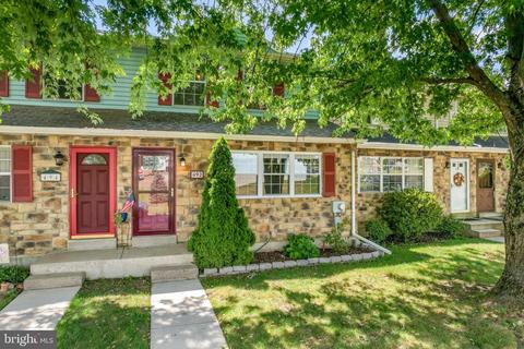 492 Devon Ct, Downingtown, PA 19335