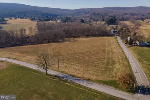 801 Harmonyville Rd, Pottstown, PA 19465