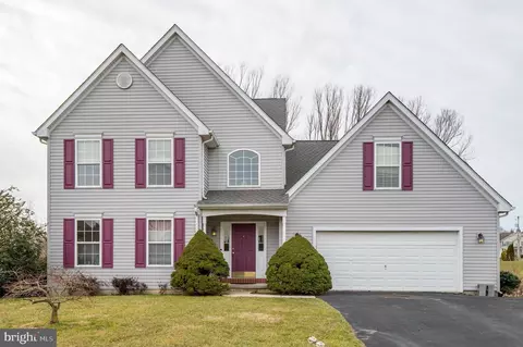 806 Slate Hill Dr, Oxford, PA 19363