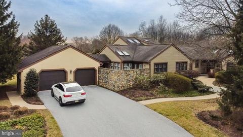 1098 Lincoln Dr, West Chester, PA 19380