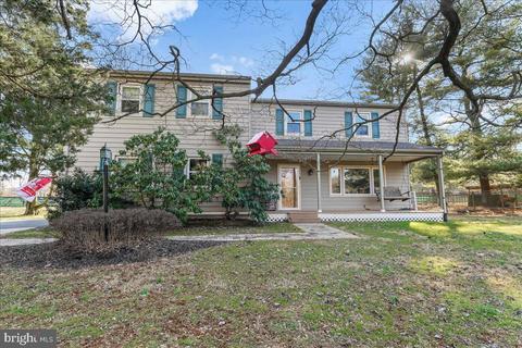 179 Davis Rd, Coatesville, PA 19320