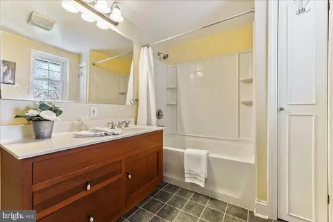 951 Radnor Rd, Wayne, PA 19087 photo 26