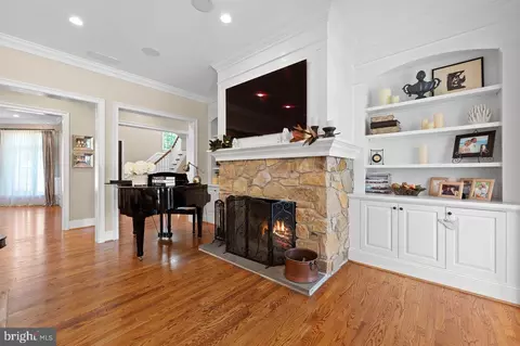 122 Old Lancaster Rd, Devon, PA 19333 photo 11