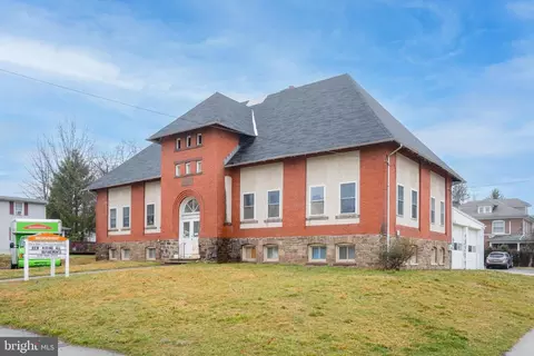 311 Bridge St, Spring City, PA 19475