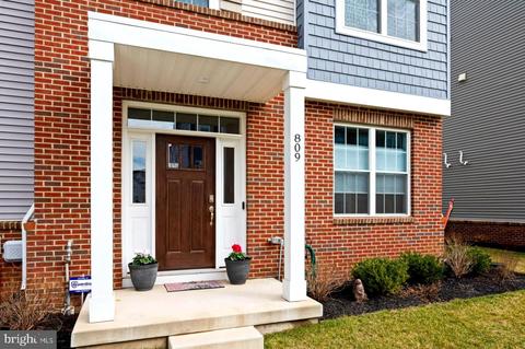 809 Furnace Ct, Phoenixville, PA 19460