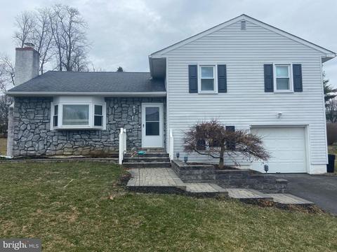 939 Cedarwood Ave, West Chester, PA 19380