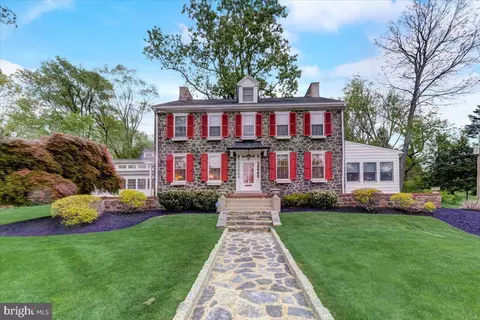 1523 Richard Dr, West Chester, PA 19380