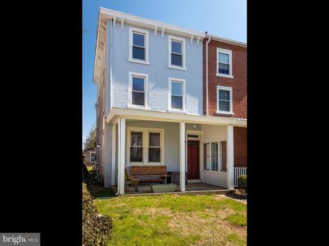 413 S Union St, Kennett Square, PA 19348