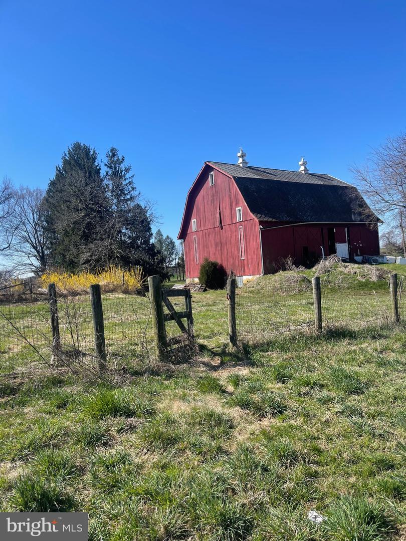  418 Doe Run Station Rd, Coatesville, PA 19320 photo 6