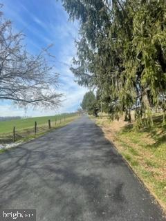  418 Doe Run Station Rd, Coatesville, PA 19320 photo 2