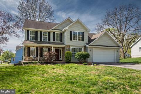 230 Washington Ave, Parkesburg, PA 19365