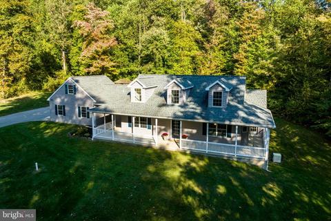 2492 Hill Camp Rd, Pottstown, PA 19465