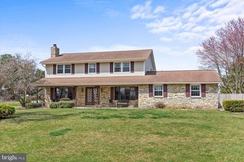 574 Walnut Dr, Parkesburg, PA 19365