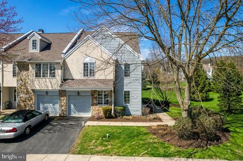 51 Buttonwood Dr, Exton, PA 19341