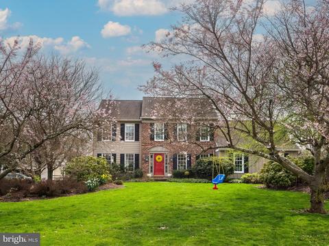 627 Beaumont Cir, West Chester, PA 19380